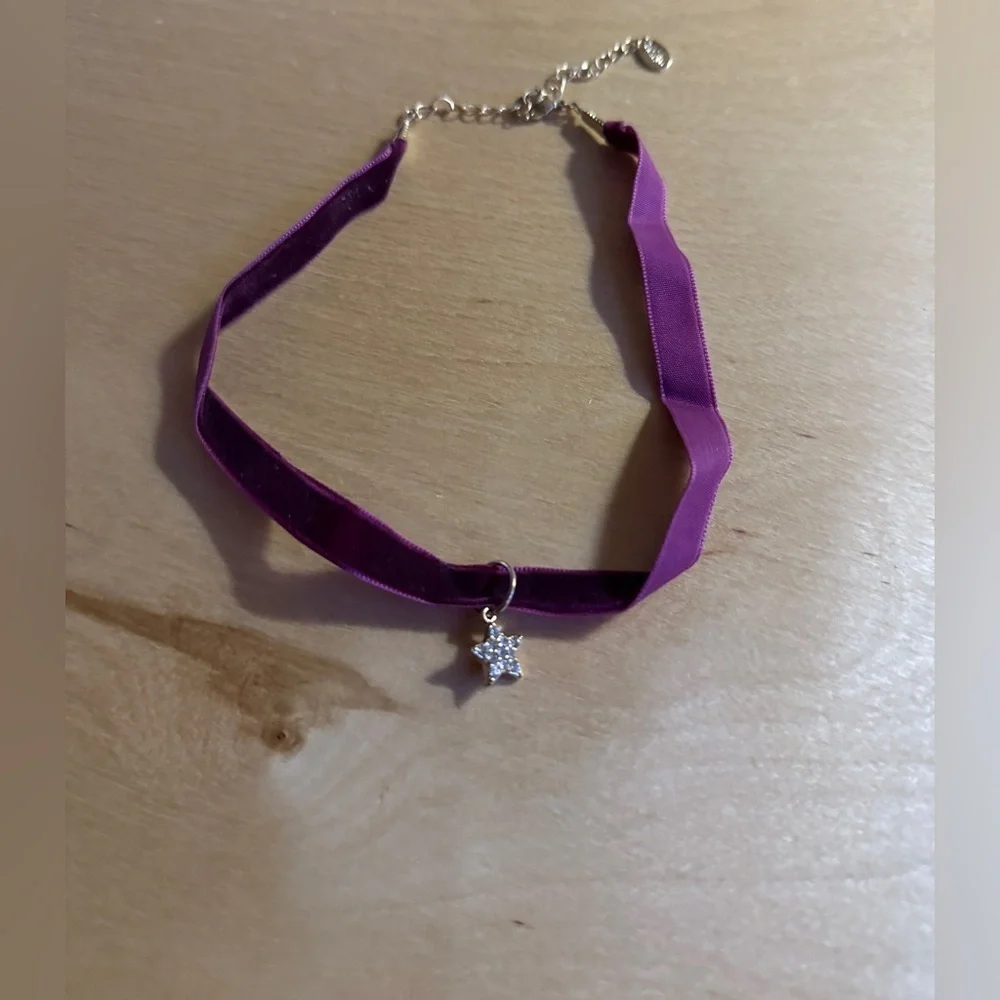 Claire’s Purple Ribbon Choker 🌟